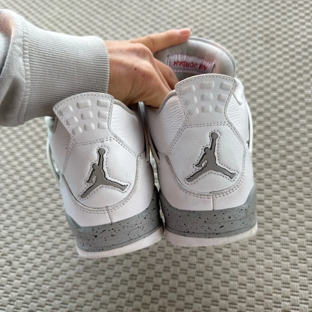Jordan 4 White oreos - Picture 3 of 7